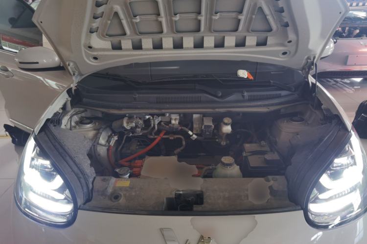 Used Wuling Bingo 2024 333 km Enjoyment Version Engine Bay