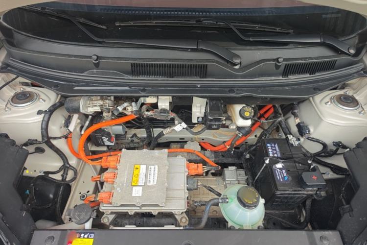 Used Wuling Bingo 2024 333 km Enjoyment Version Engine Bay