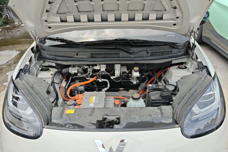 Used Wuling Bingo 2024 333 km Enjoyment Version Engine Bay