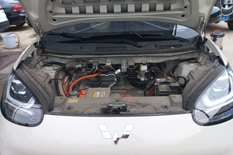 Used Wuling Bingo 2024 203km Light Edition Engine Bay
