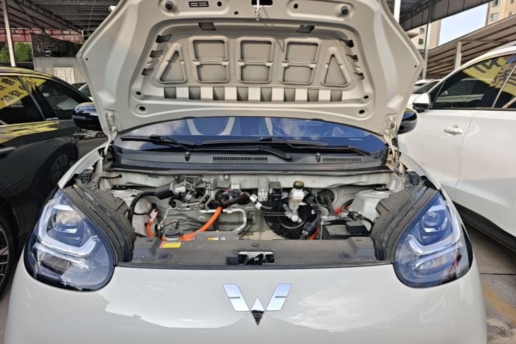 Used Wuling Bingo 2024 203km Light Edition Engine Bay