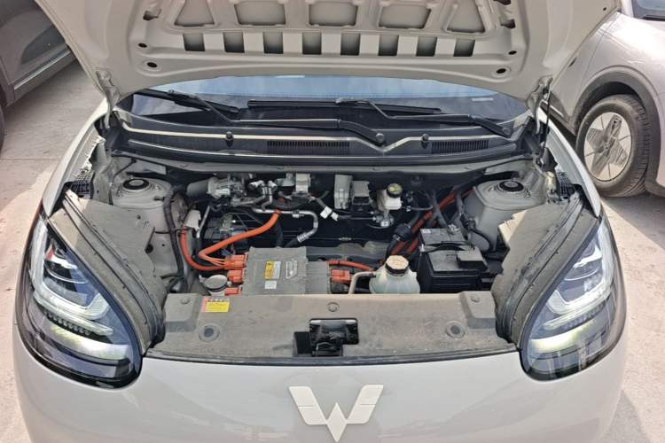 Used Wuling Bingo 2024 333 km Enjoyment Version Engine Bay