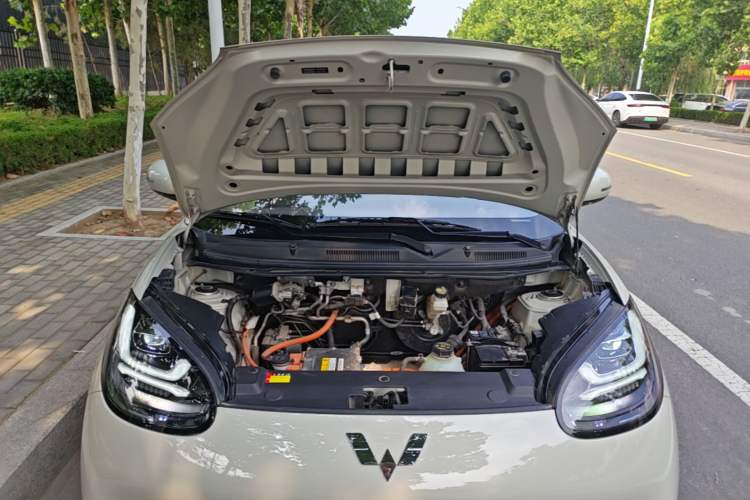 Used Wuling Bingo 2024 333 km Enjoyment Version Engine Bay
