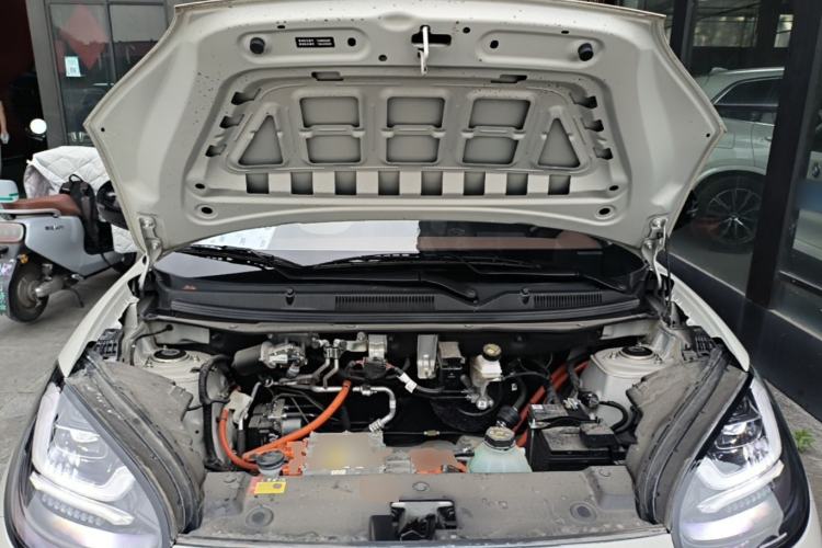 Used Wuling Bingo 2024 333 km Enjoyment Version Engine Bay