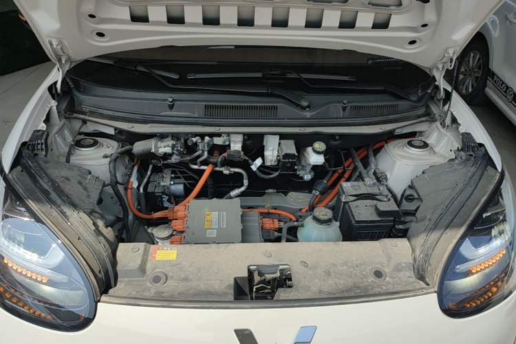 Used Wuling Bingo 2024 333 km Enjoyment Version Engine Bay