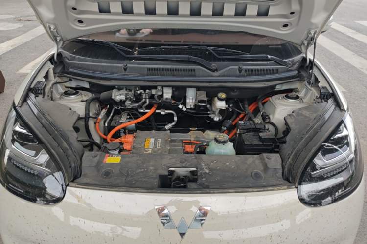 Used Wuling Bingo 2024 333 km Enjoyment Version Engine Bay