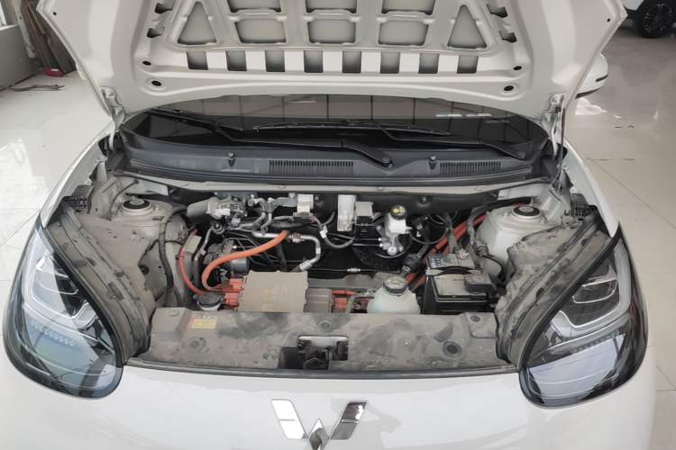 Used Wuling Bingo 2024 333 km Enjoyment Version Engine Bay