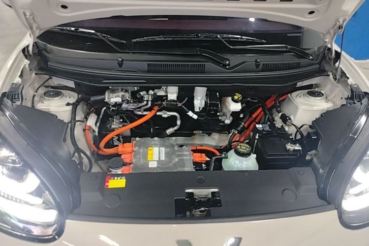 Used Wuling Bingo 2024 333 km Enjoyment Version Engine Bay