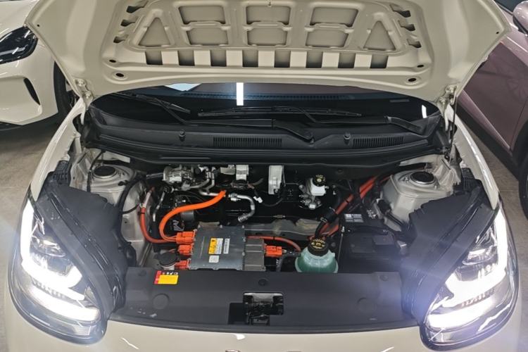 Used Wuling Bingo 2024 333 km Enjoyment Version Engine Bay