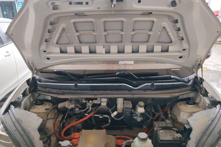 Used Wuling Bingo 2024 333 km Enjoyment Version Engine Bay