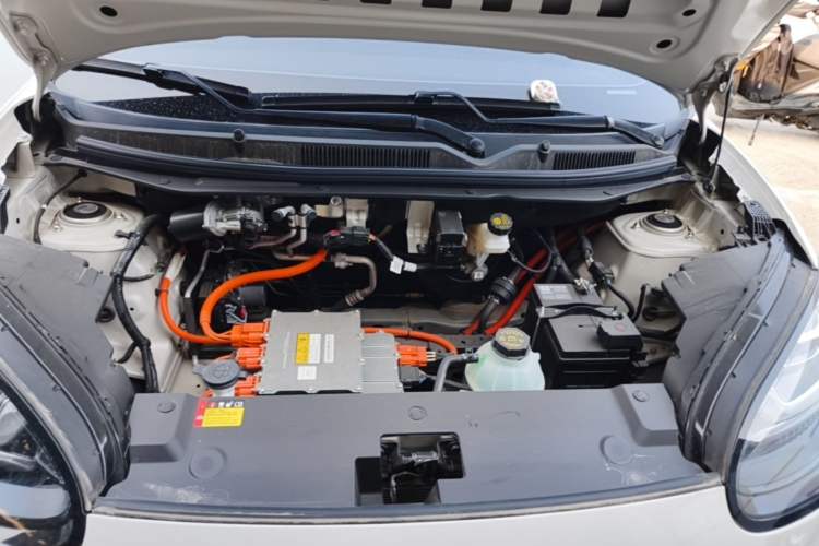 Used Wuling Bingo 2024 333 km Enjoyment Version Engine Bay