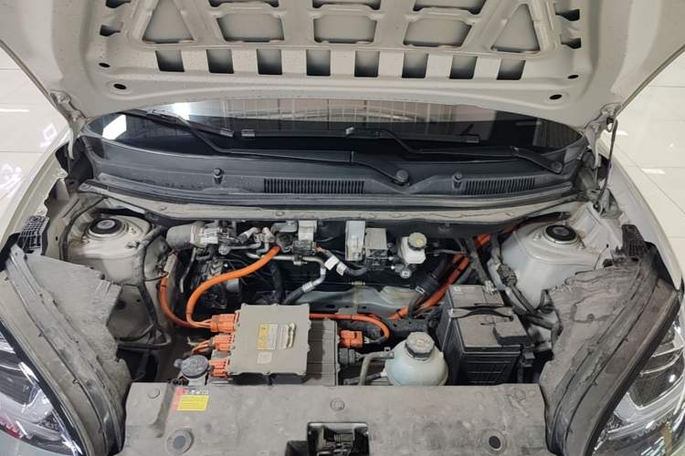 Used Wuling Bingo 2024 333 km Enjoyment Version Engine Bay