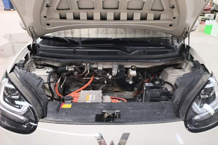 Used Wuling Bingo 2024 203km Light Edition Engine Bay