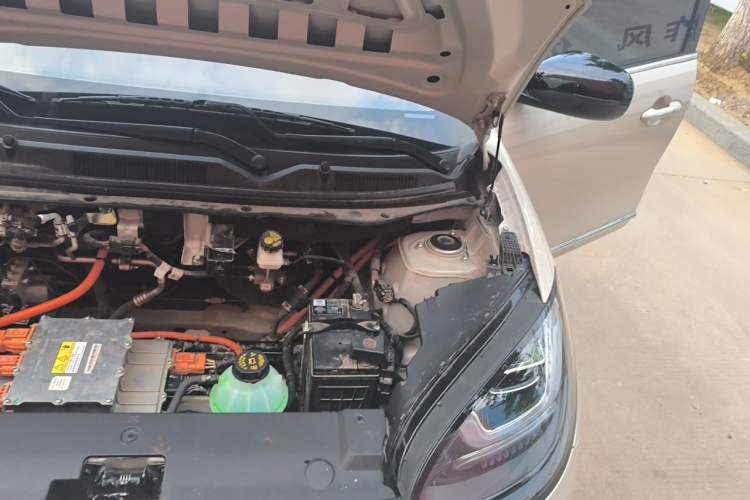 Used Wuling Bingo 2024 333 km Enjoyment Version Engine Bay Left