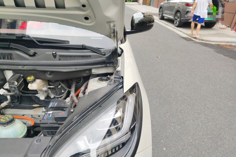 Used Wuling Bingo 2024 333 km Lingxi Connected Version Engine Bay Left