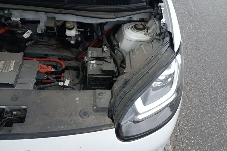 Used Wuling Bingo 2024 203km Light Edition Engine Bay Left