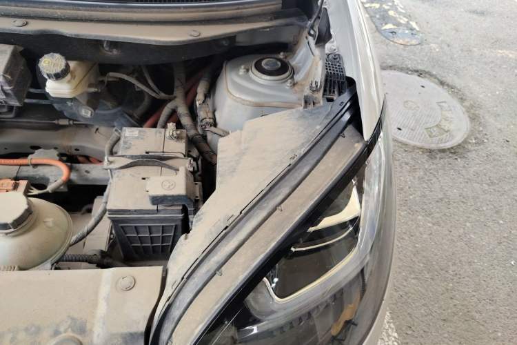Used Wuling Bingo 2024 333 km Lingxi Connected Version Engine Bay Left