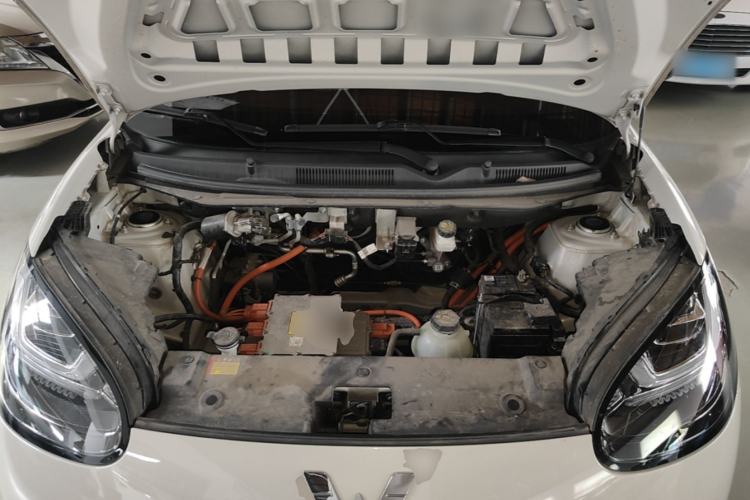 Used Wuling Bingo 2024 333 km Enjoyment Version Engine Bay
