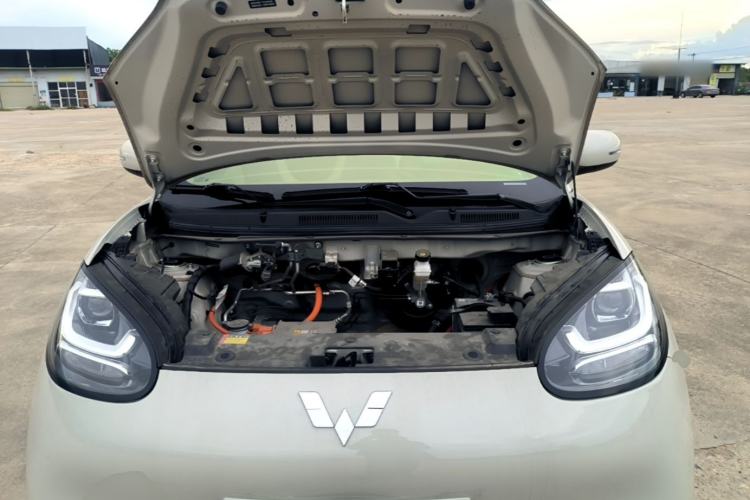 Used Wuling Bingo 2024 203km Light Edition Engine Bay