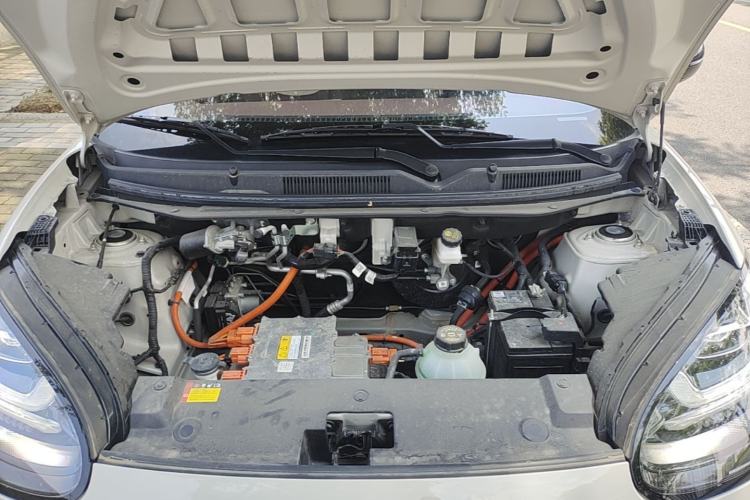Used Wuling Bingo 2024 333 km Enjoyment Version Engine Bay