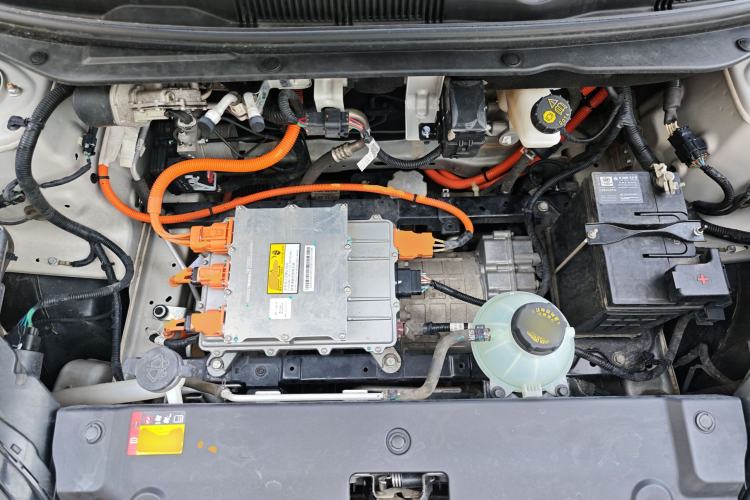 Used Wuling Bingo 2024 333 km Enjoyment Version Engine Bay