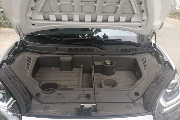 Used Wuling Bingo 2024 203km Light Edition Engine Bay