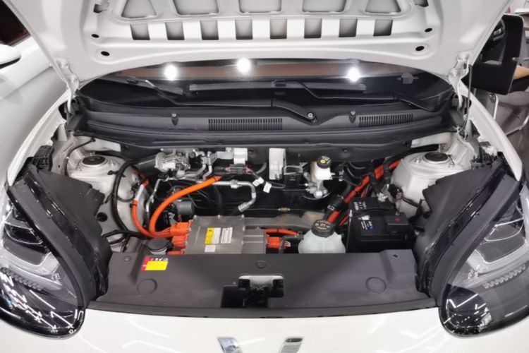 Used Wuling Bingo 2024 333 km Lingxi Connected Version Engine Bay