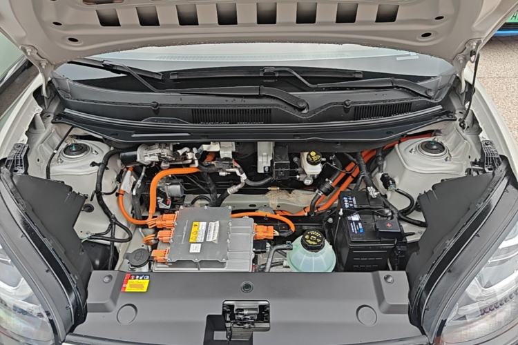 Used Wuling Bingo 2024 333 km Lingxi Connected Version Engine Bay