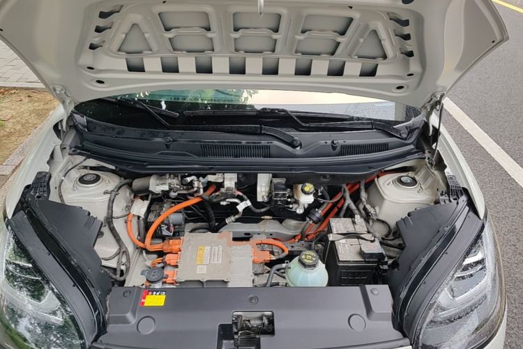 Used Wuling Bingo 2024 333 km Enjoyment Version Engine Bay