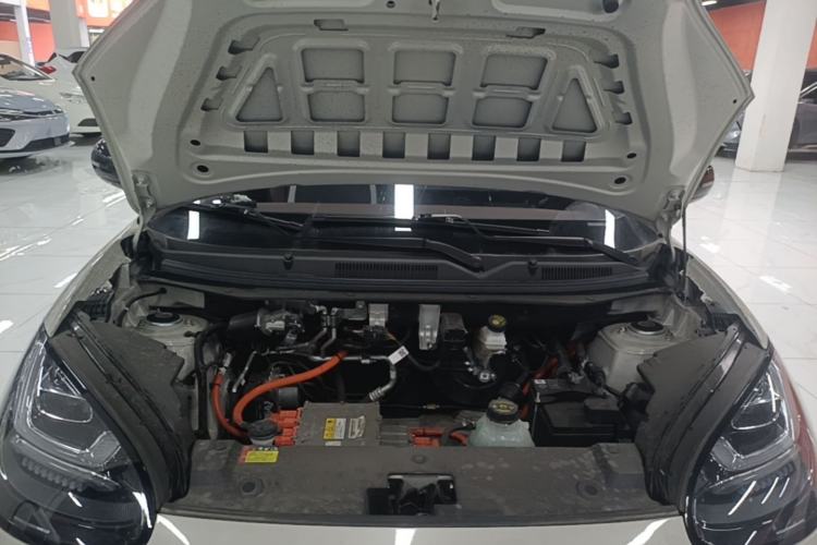 Used Wuling Bingo 2024 333 km Enjoyment Version Engine Bay
