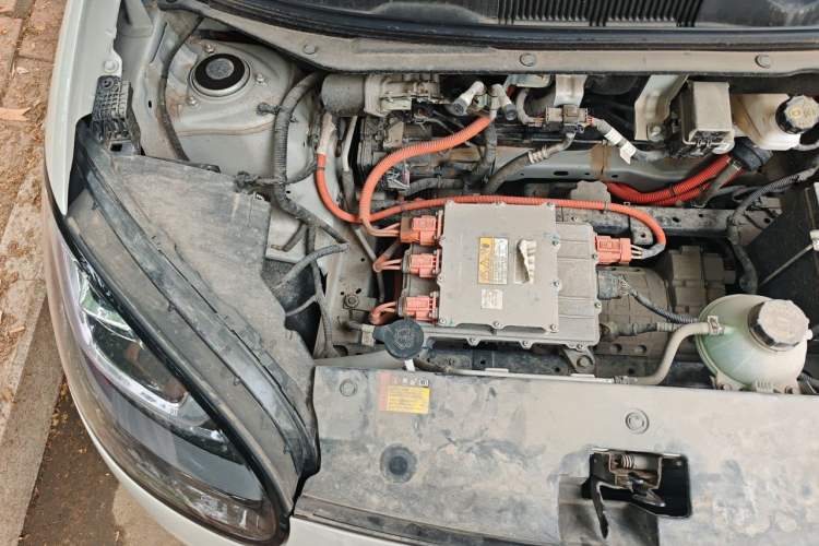 Used Wuling Bingo 2024 333 km Enjoyment Version Engine Bay Right