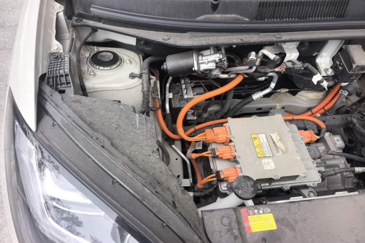 Used Wuling Bingo 2024 333 km Enjoyment Version Engine Bay Right