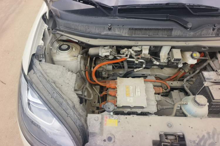 Used Wuling Bingo 2024 333 km Enjoyment Version Engine Bay Right