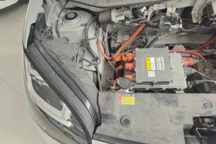 Used Wuling Bingo 2024 203km Light Edition Engine Bay Right