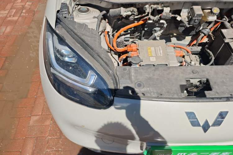 Used Wuling Bingo 2024 203km Light Edition Engine Bay Right