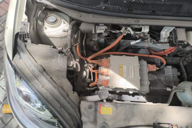 Used Wuling Bingo 2024 333 km Enjoyment Version Engine Bay Right