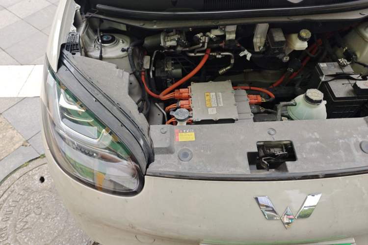 Used Wuling Bingo 2024 333 km Enjoyment Version Engine Bay Right