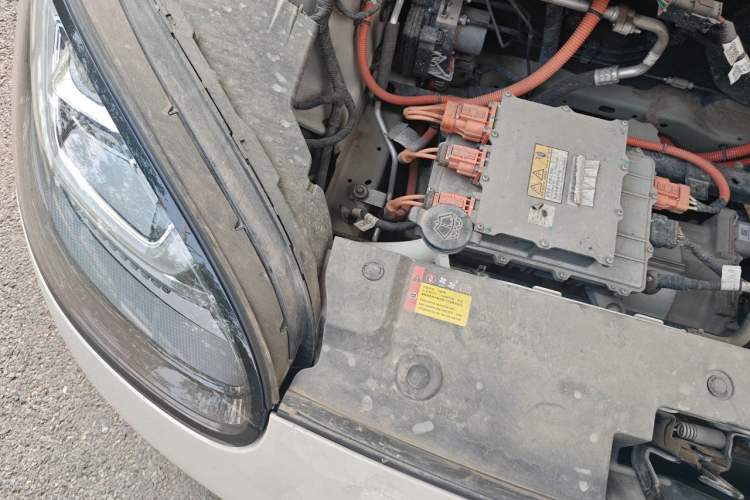 Used Wuling Bingo 2024 333 km Enjoyment Version Engine Bay Right