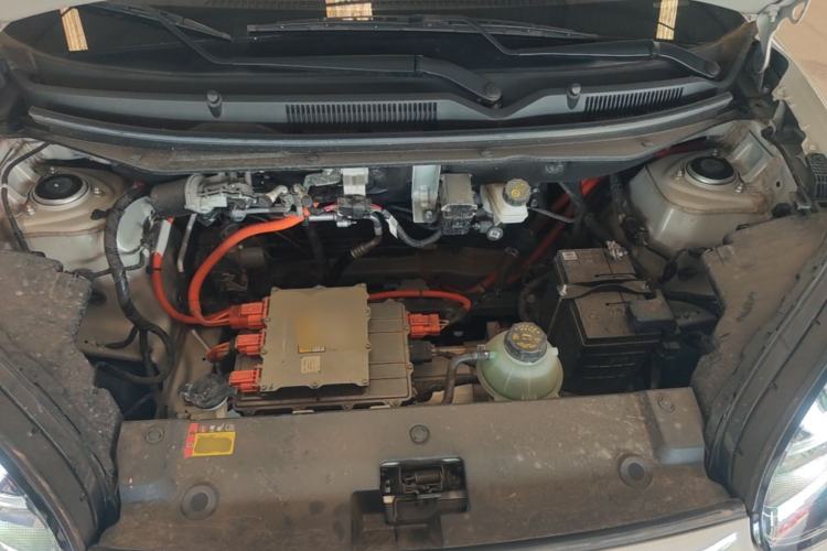 Used Wuling Bingo 2024 333 km Enjoyment Version Engine Bay
