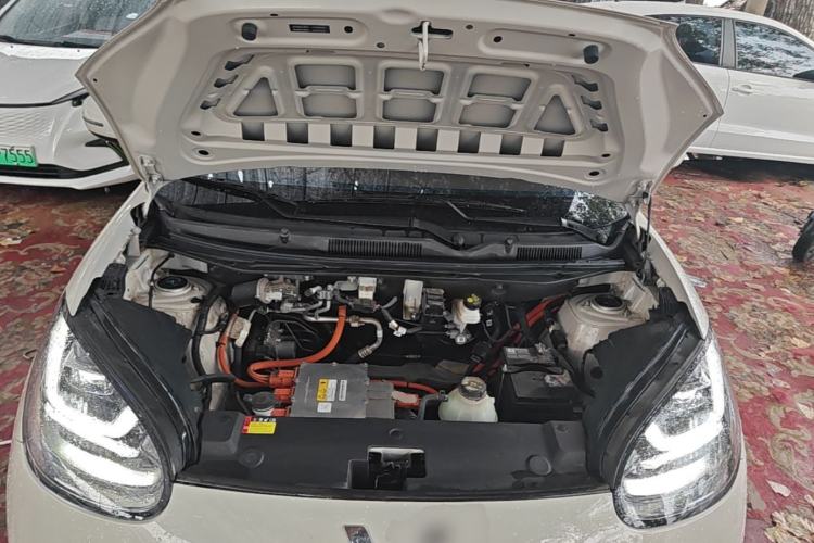Used Wuling Bingo 2024 333 km Enjoyment Version Engine Bay