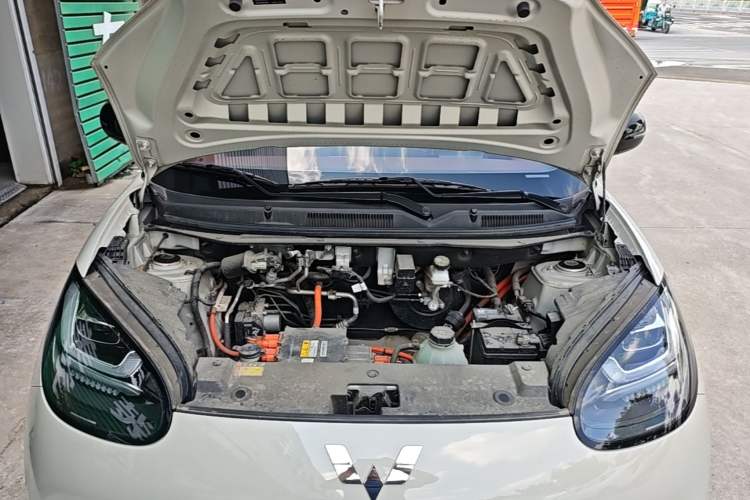 Used Wuling Bingo 2024 333 km Enjoyment Version Engine Bay