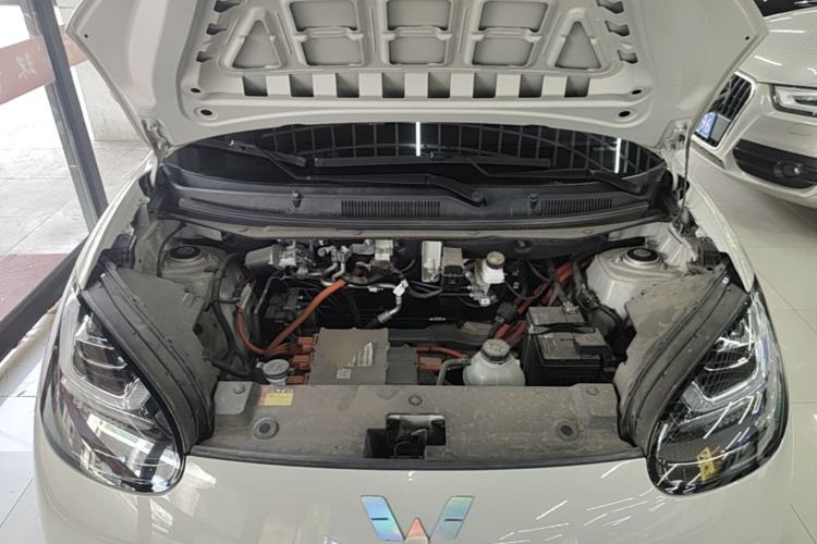 Used Wuling Bingo 2024 333 km Lingxi Connected Version Engine Bay