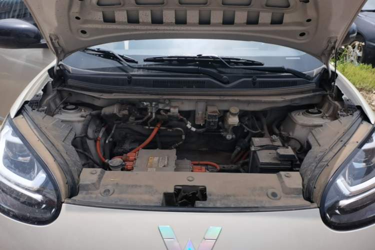 Used Wuling Bingo 2024 203km Light Edition Engine Bay