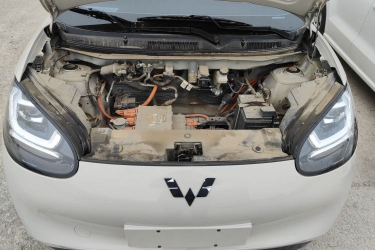 Used Wuling Bingo 2024 203km Light Edition Engine Bay