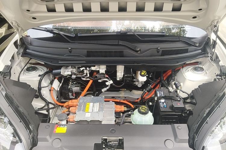 Used Wuling Bingo 2024 333 km Enjoyment Version Engine Bay