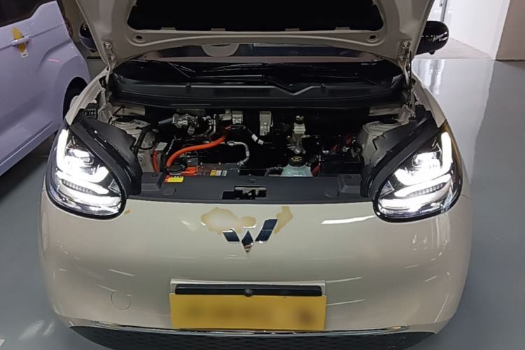 Used Wuling Bingo 2024 333 km Enjoyment Version Engine Bay