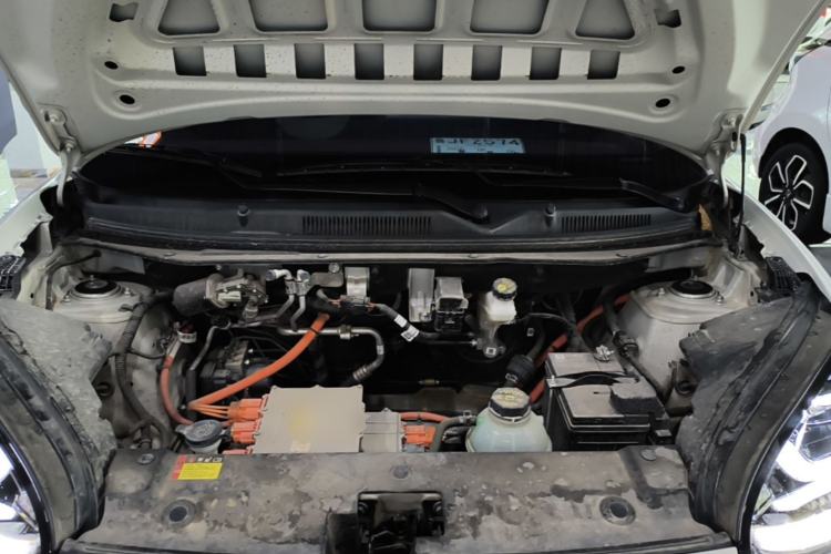 Used Wuling Bingo 2024 333 km Enjoyment Version Engine Bay