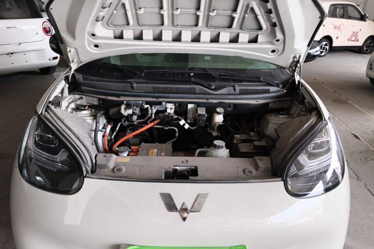 Used Wuling Bingo 2024 333 km Enjoyment Version Engine Bay