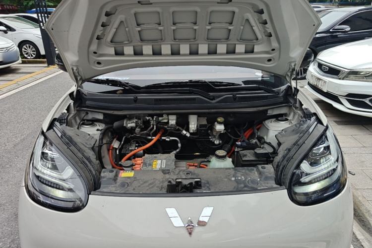 Used Wuling Bingo 2024 333 km Enjoyment Version Engine Bay