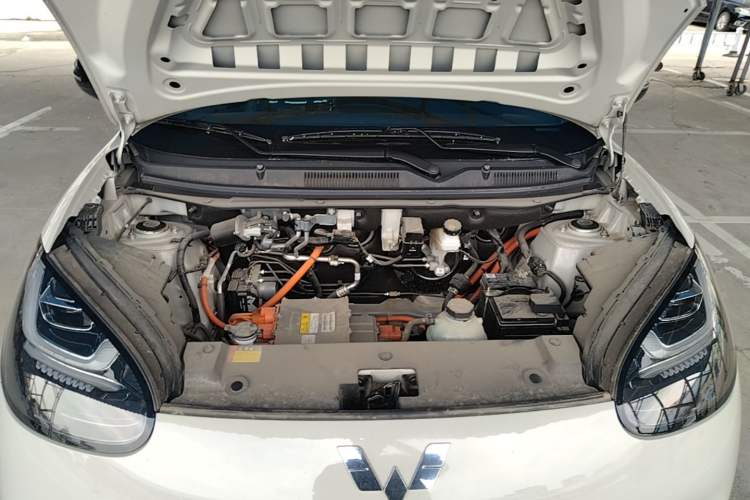 Used Wuling Bingo 2024 333 km Enjoyment Version Engine Bay